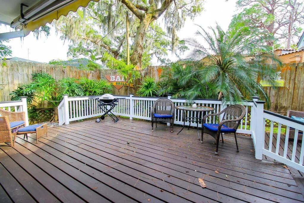 The Mini Moody - Luxurious Home Recently Renovated Close To Beach & Downtown St. Augustine Luaran gambar